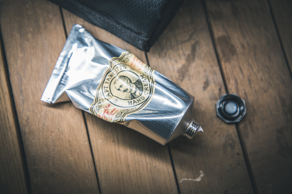 Hand und Körpercremes